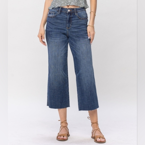 Judy Blue Denim - NWOT Judy Blue Womens Wide Leg Crop Stretchy Blue Jeans Raw Hem Size 9/29